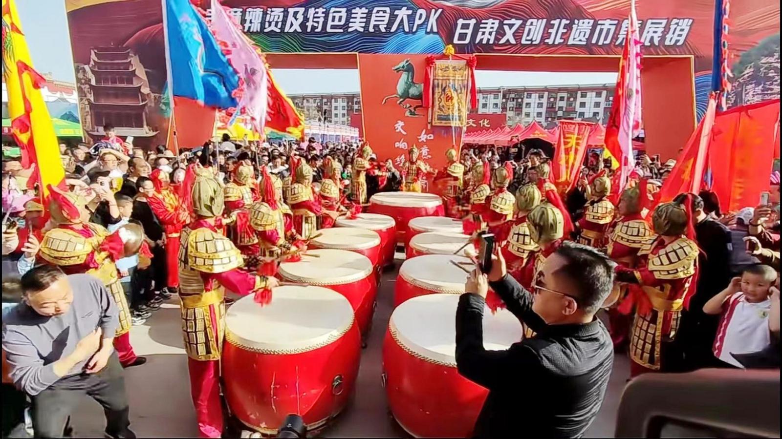 靠麻辣烫出圈后如意甘肃何以长红？听网红厅长怎么说